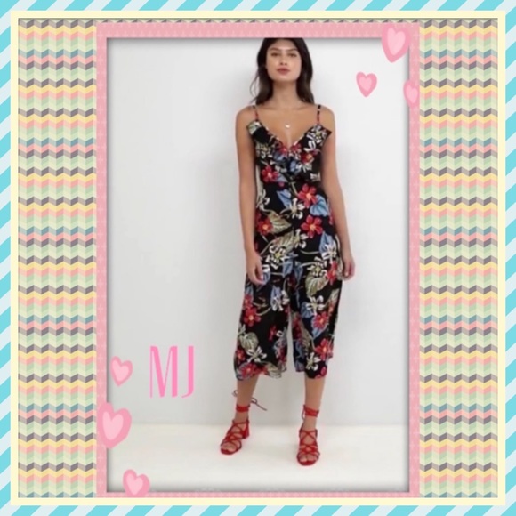 🎀New Wide Leg Jumpsuit🎀 - Picture 4 of 4